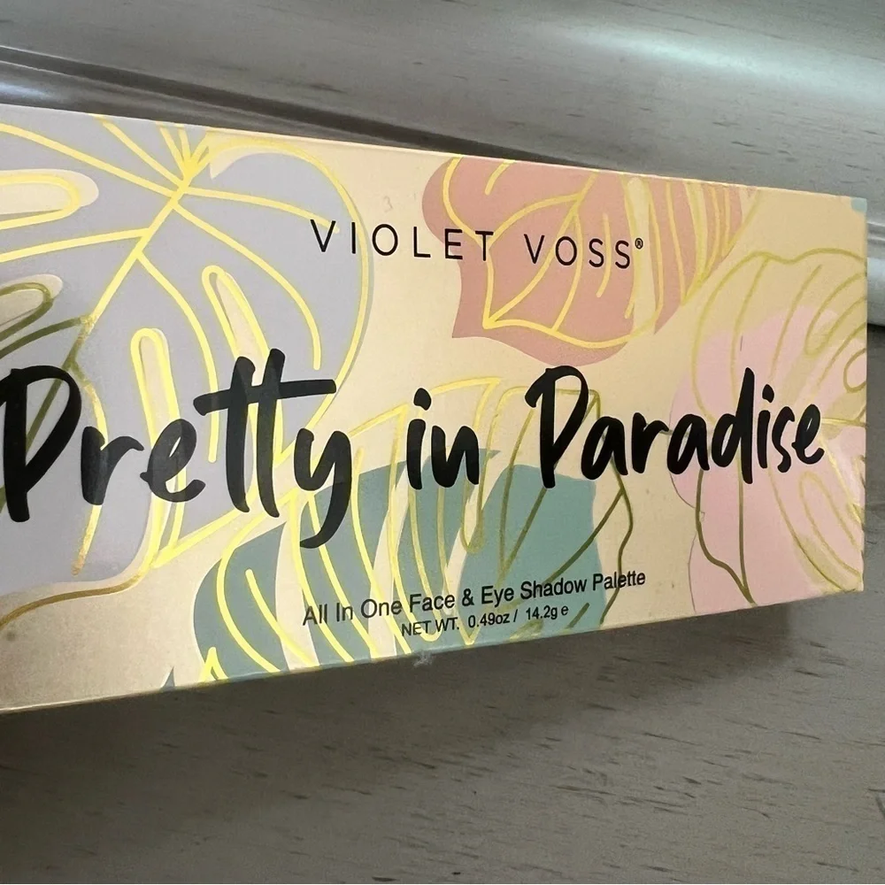 Violet Voss Pretty In Paradise Face & Eye Shadow Palette